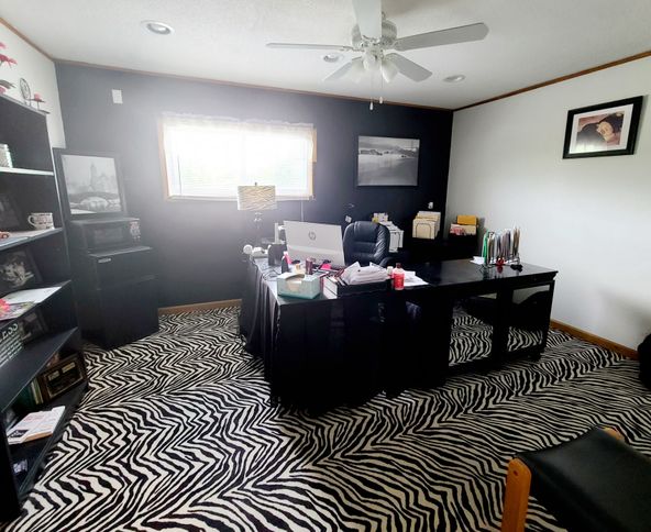 18221 Salem Trl, Kirksville, MO 63501